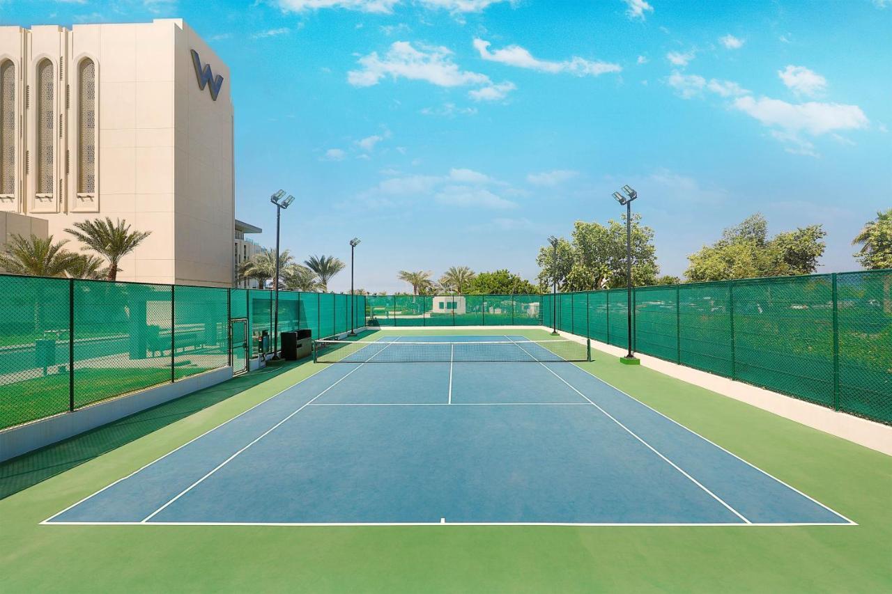 Hotel W Mascate Exterior foto Tennis court at the Westin Dubai